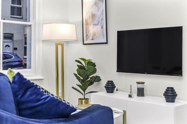 2 bedroom serviced apartment to rent - Photo 1