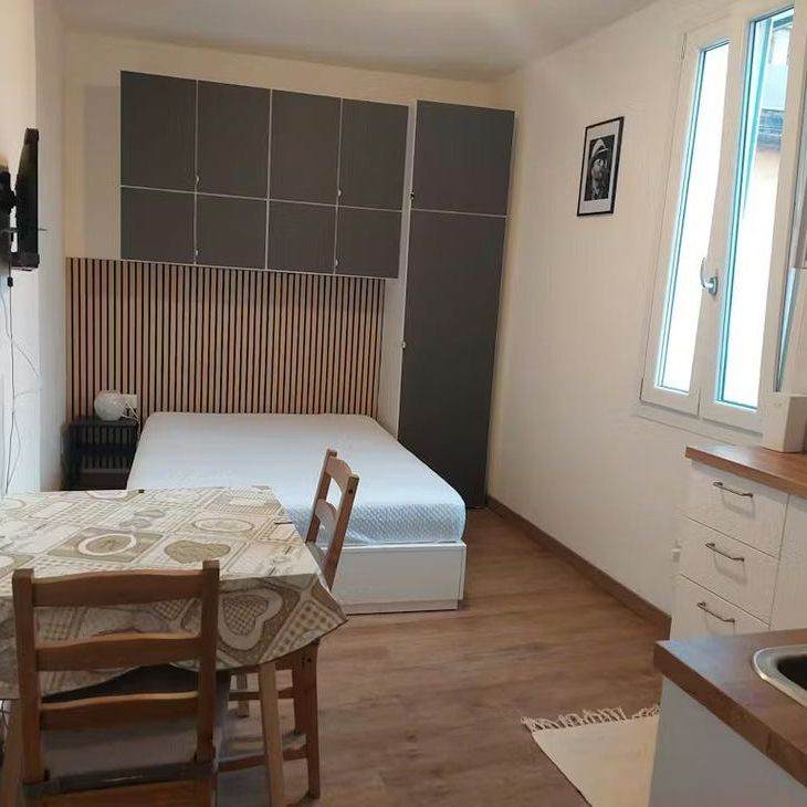 Via di Porta di Castello, Bologna, Emilia-Romagna 40121 - Photo 1