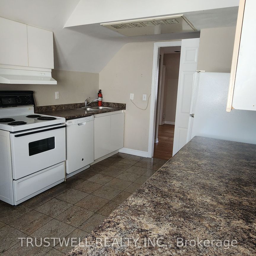 Lennox Mews Lofts , #7 - Photo 1