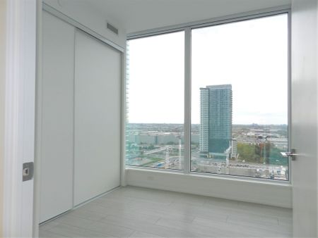 For Lease - 5 Buttermill Avenue Unit# 2102, Vaughan, Ontario - Photo 2