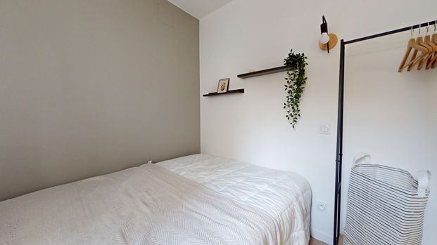 DES PAULINES P Colocation 4 chambres à Clermont Ferrand - Photo 1