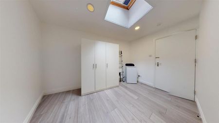 1 bedroom property to rent - Photo 2