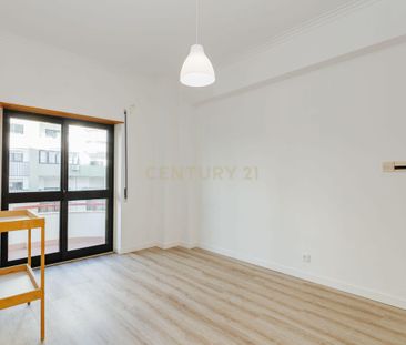 Almada, Setúbal Municipality - Photo 5