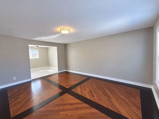 For Lease - 219 Mcmurchy Avenue Unit# Main, Brampton, Ontario - Photo 1