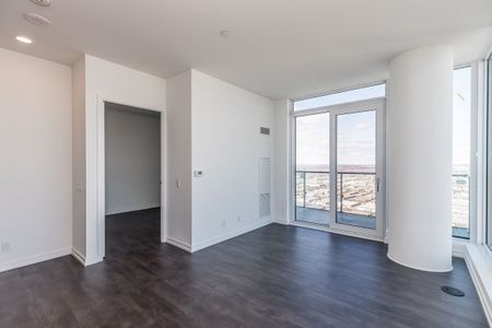 For Lease - 7890 JANE Street Unit# PH-09, Vaughan, Ontario - Photo 4