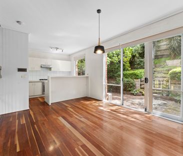 47A Winfield Road, Balwyn North VIC 3104 - Townhouse For Rent | Domain - Photo 1