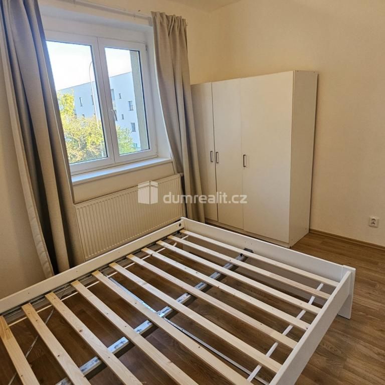 Pronájem bytu 2+kk 37 m2 - Photo 1