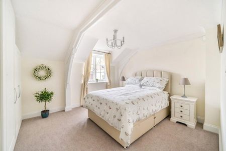 2 bedroom semi-detached house to rent - Photo 4