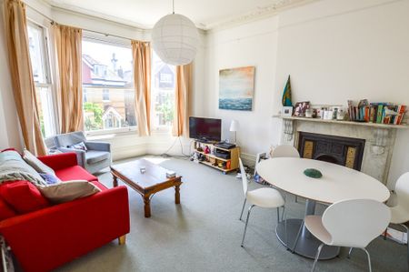 Priory Road, West Hampstead, London, NW6 3NL - Photo 2