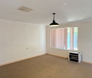 QUIET STREET Lovely three bedroom one bathroom brick unit - Photo 1