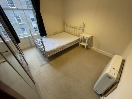 2/L 43, None, Union Street, DD1 4BS, Dundee - Photo 3