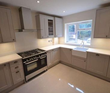 Bird In Hand Lane, Sonning Common, RG4 - Photo 4