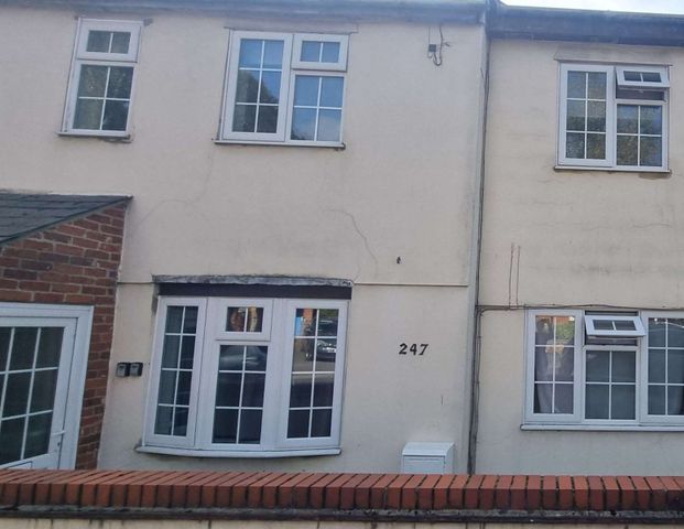 Harwich Road Room 1 - Photo 1