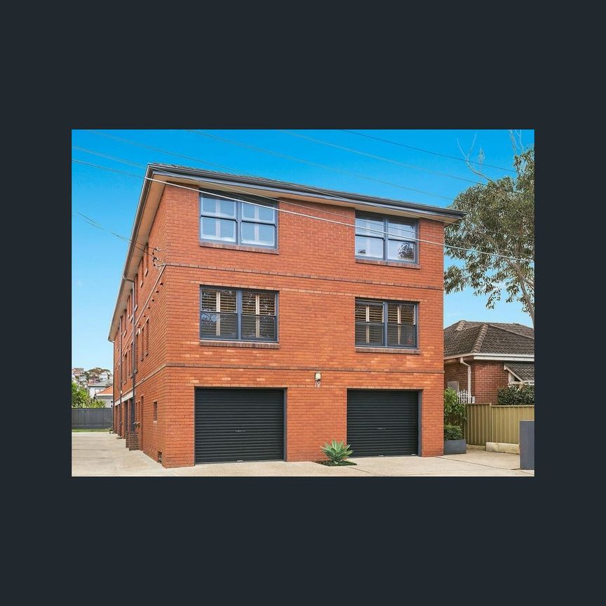 2/10 Clifton Road, Clovelly, NSW 2031 - Photo 1