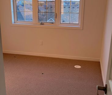 For Lease - 4360 Ebenezer Road, Brampton, Ontario - Photo 1