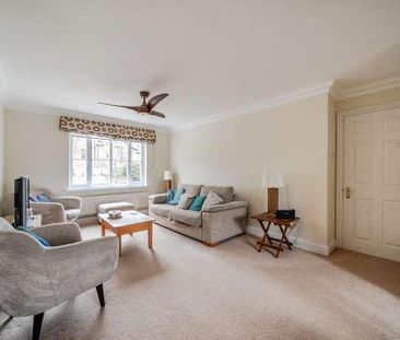 Catherine Drive, Richmond, TW9 - Photo 3