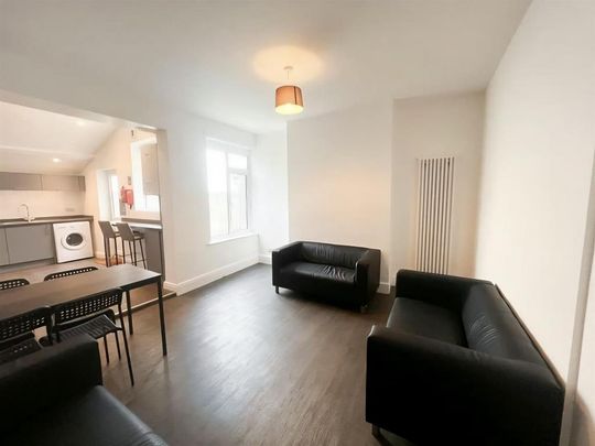 7 bedroom house share to rent - Photo 1