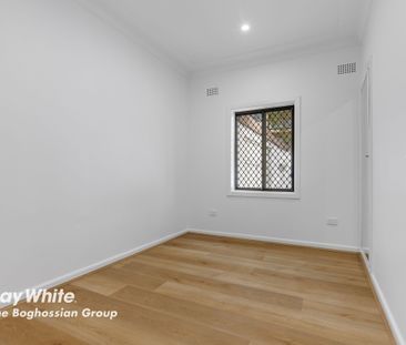 RENOVATED FAMILY HOME - Photo 5