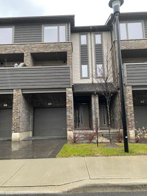 For Lease - 2070 Meadowgate Boulevard Unit# 51, London South, Ontario - Photo 1