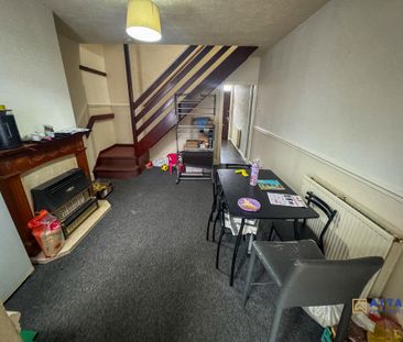 2 bedroom terraced house to rent - Photo 5