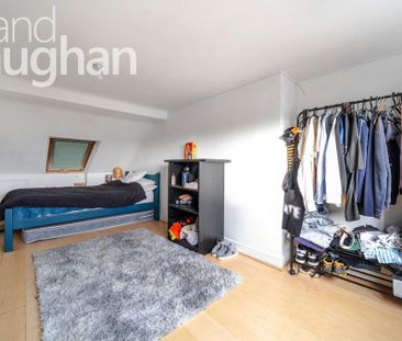 4 bedroom terraced house to rent - Photo 5