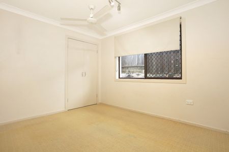 2 Mara Court, Ashmore QLD 4214 - House For Rent | Domain - Photo 3