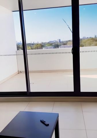 2 Oscar Pl, Sydney - Photo 2