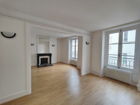 APPARTEMENT T3 A LOUER - PARIS 1ER ARRONDISSEMENT - 64.19 m - 2 437 € - Photo 1