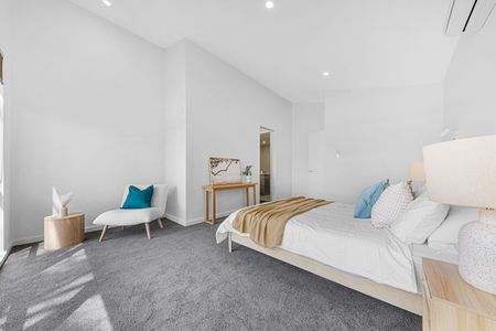 3/24 Carr Street, Brighton East VIC 3187 - Townhouse For Rent | Domain - Photo 2