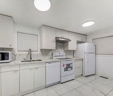 For Lease - 31 Corbett Drive, Barrie, Ontario - Photo 4