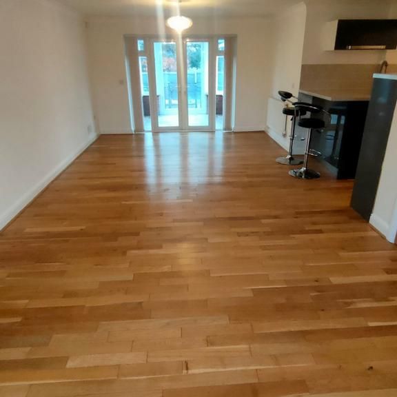 4 bedroom bungalow to rent - Photo 1