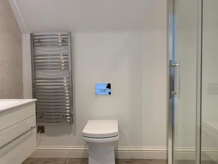 2 bedroom apartment to rent - Photo 5