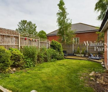 3 bedroom semi-detached house to rent - Photo 1