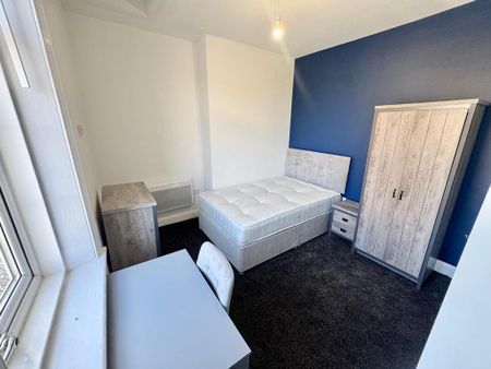 6 bedroom house share to rent - Photo 4