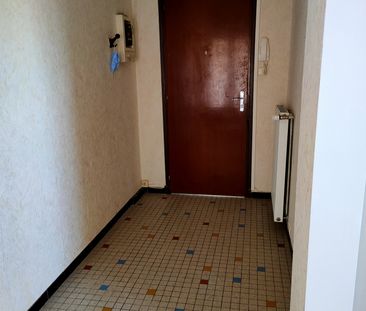 Location Appartement 3 pièces 63m² VARENNES SUR ALLIER 03150 - Photo 3