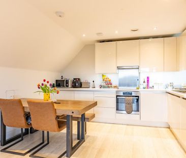 2 bedroom apartment to rent - Photo 3