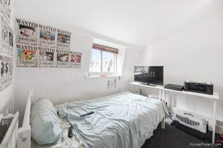 3 bedroom property to rent in London - Photo 5