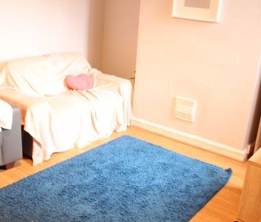 4 bedroom house share to rent - Photo 1