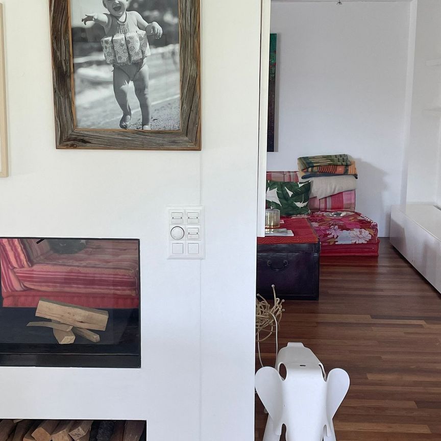 Exklusive 4.5-Zimmer-Duplex-Wohnung mit Kamin und Garage am Zürichberg - Foto 1