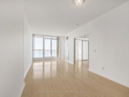 208 Queens Quay W #2209 - Photo 4
