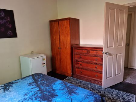 North Perth - Photo 3