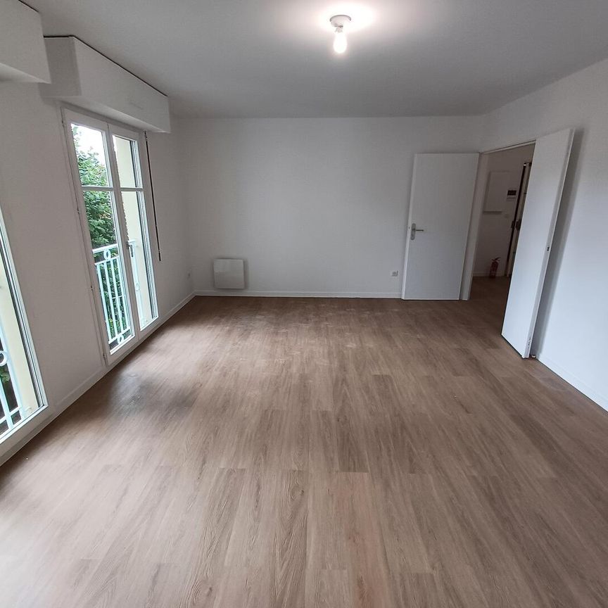 location Appartement F2 DE 66.09m² À ST GERMAIN EN LAYE - Photo 1