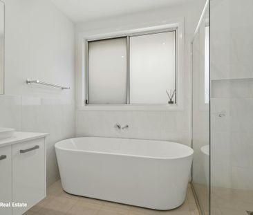 Well Presented - Four Bedroom Family Home - Photo 6