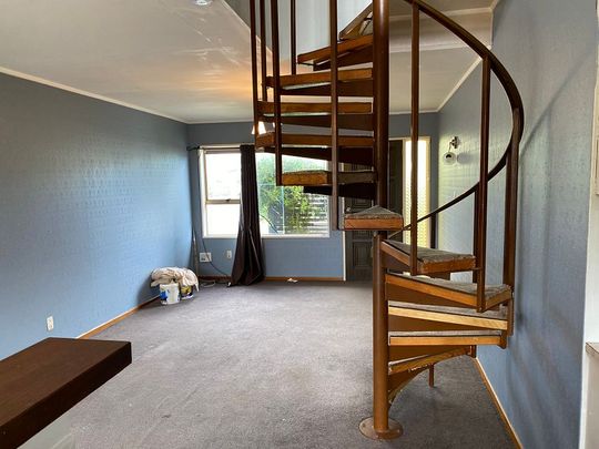 Spacious 4BR Whanganui Haven - Photo 1