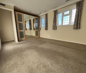 2 bedroom semi-detached house to rent - Photo 6