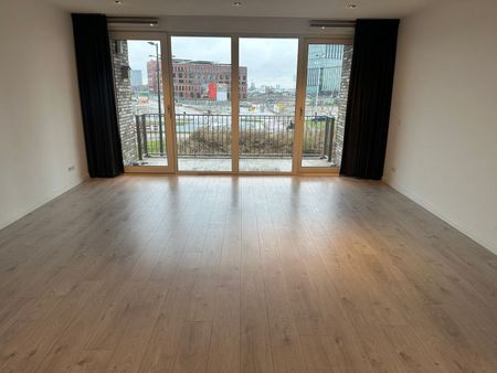 Appartement te huur: Mary van der Sluisstraat 372 1095 ME Amsterdam - Photo 5