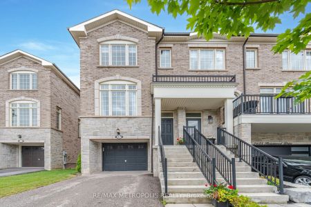 Condo Townhouse For Lease | W9246201 - Photo 5