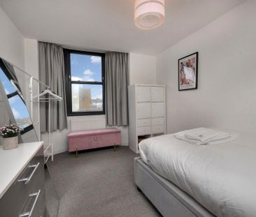 4 bedroom terraced house to rent - Photo 4