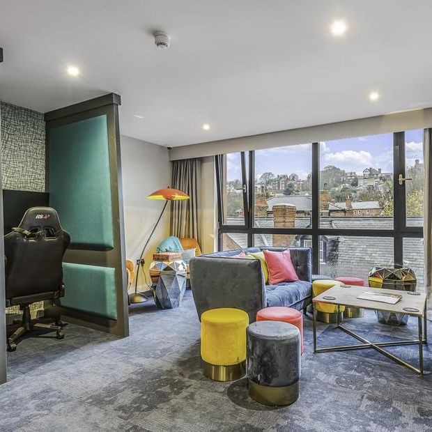 1 bedroom private hall to rent - Photo 1