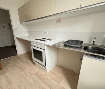 1 bedroom apartment to rent - Photo 6
